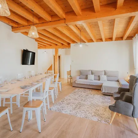 Lagar Del Altillo-Revilla Vallejer Landhuis *